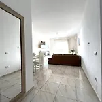 Seaside Apartamento Vlorë